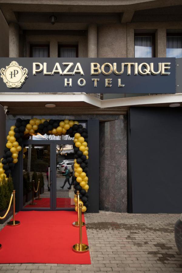 Plaza Boutique Hotel Приштина Экстерьер фото