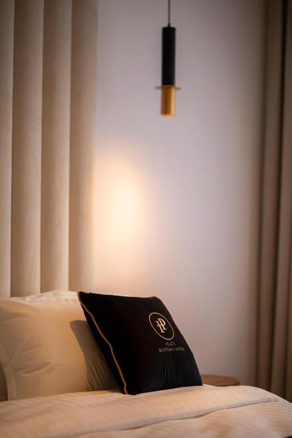 Plaza Boutique Hotel Приштина Экстерьер фото